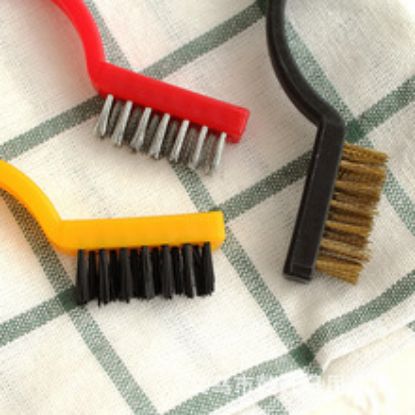 Picture of Japanese gas stove cleaning brush